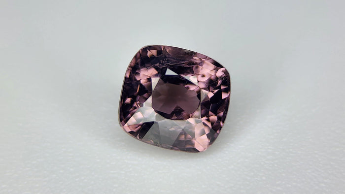 0.95Carats Natural Spinel Gemstone IGCAMAS127
