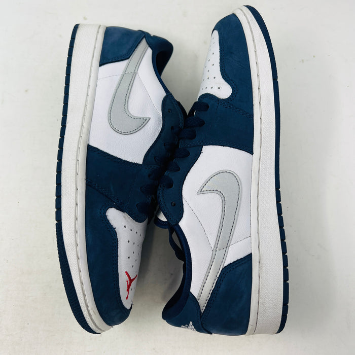 Jordan 1 Low SB Midnight Navy