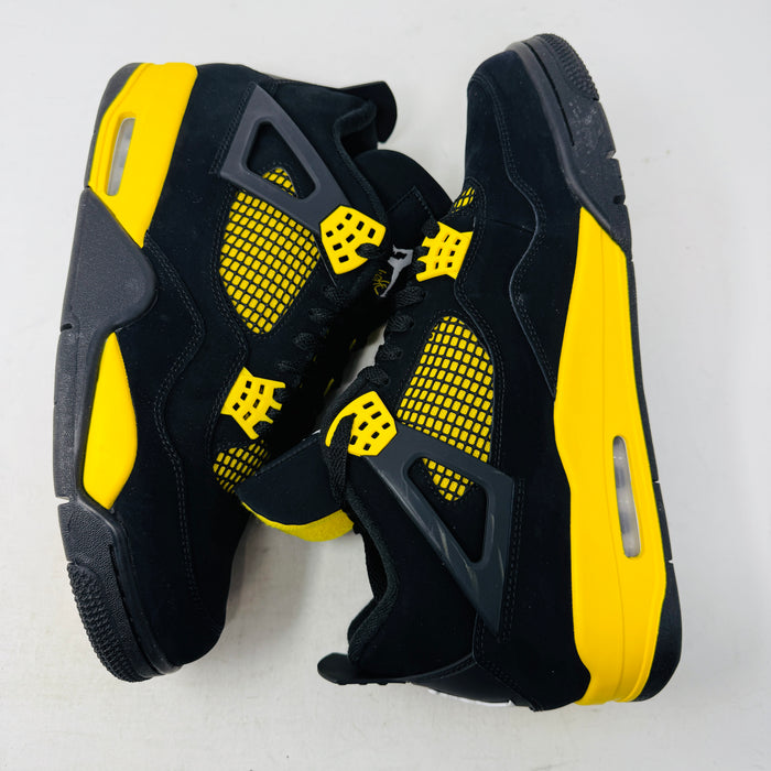 Jordan 4 Retro Thunder (2023)