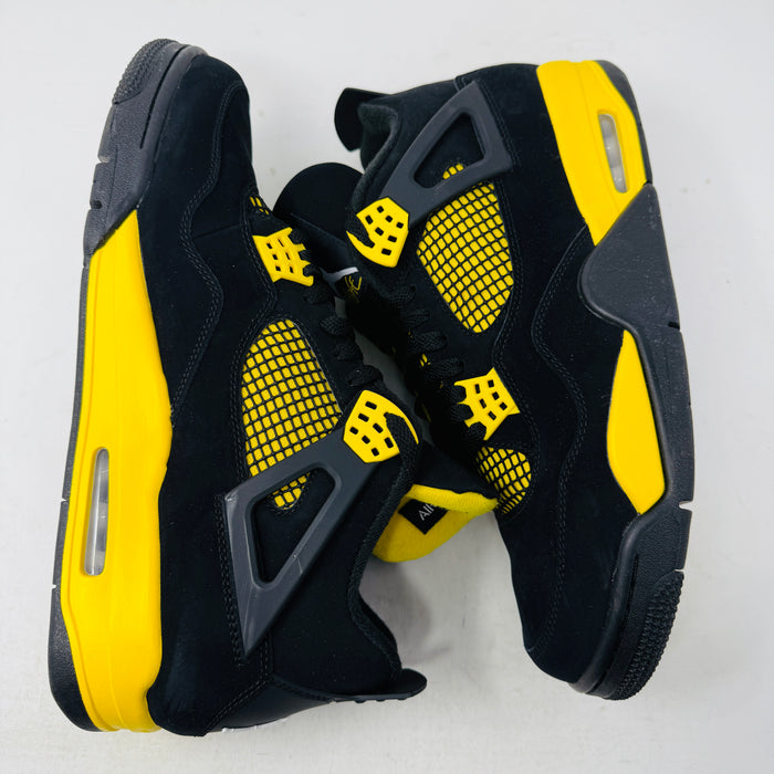 Jordan 4 Retro Thunder (2023)