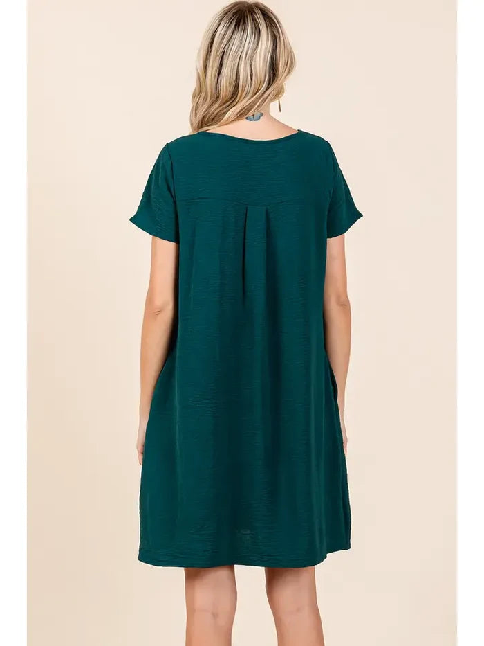 Airflow Round-Neck Short Sleeve Shift Dress