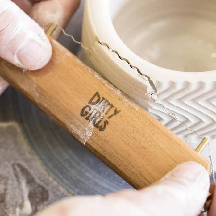 Dirty Girls Handy Facet - Wiggle Wire