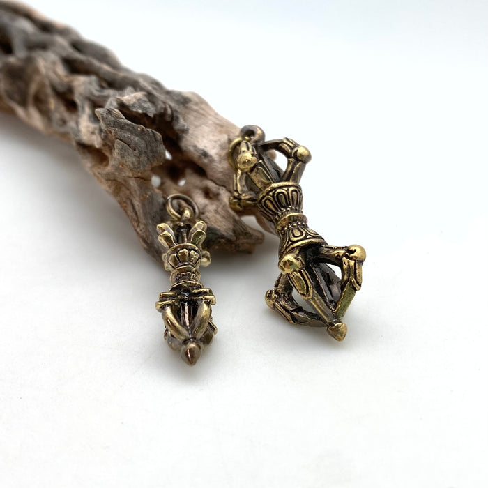 Dorje Brass Pendant (Available In 2 Options) (BP32)