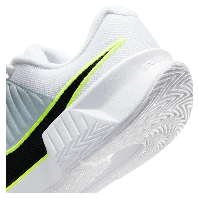 Men's GP Challenge Pro Shoes White and Black