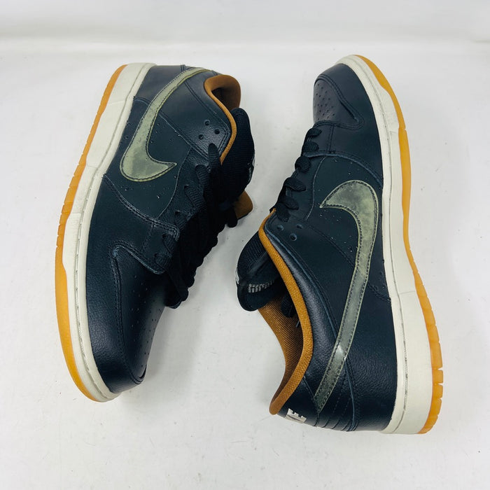 Nike SB Dunk Low Black Rain