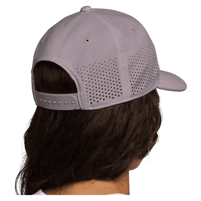Unisex Dri-FIT ADV Club Structured Swoosh Cap