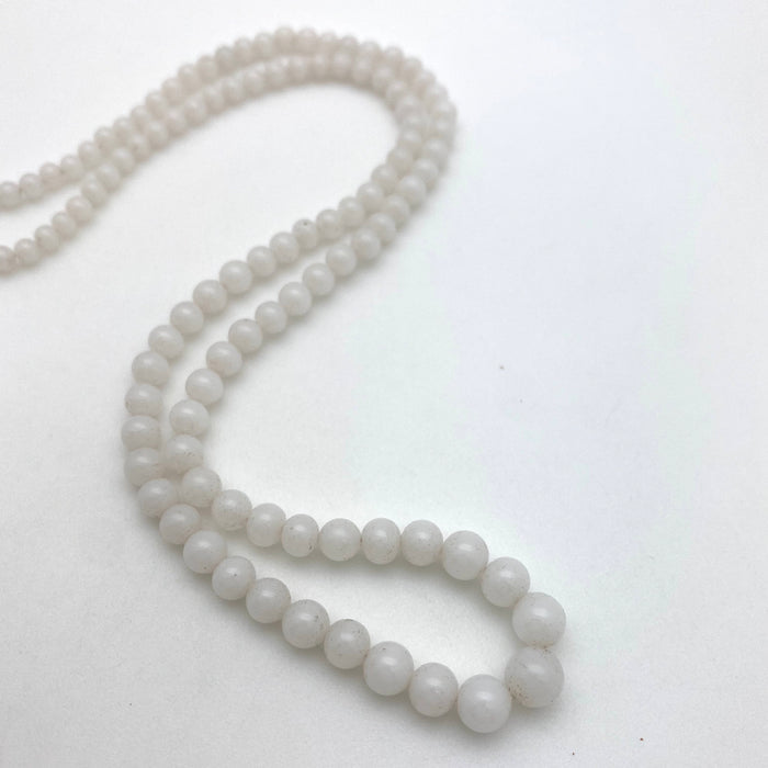 Vintage 1930's White Round Graduated Japanese Glass Beads (3/6mm) (WJG2)