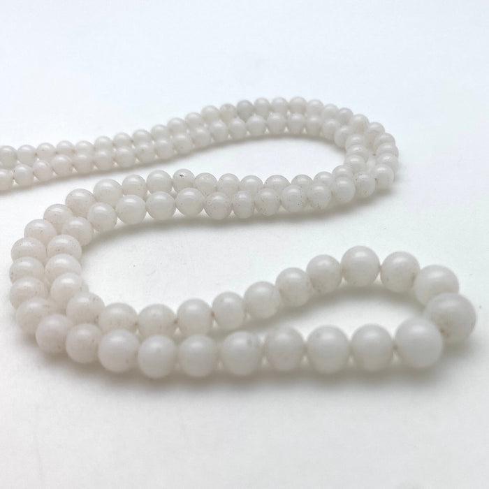 Vintage 1930's White Round Graduated Japanese Glass Beads (3/6mm) (WJG2)