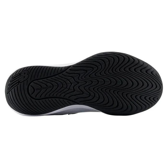 Women's 696v7 B Width Shoes White and Black