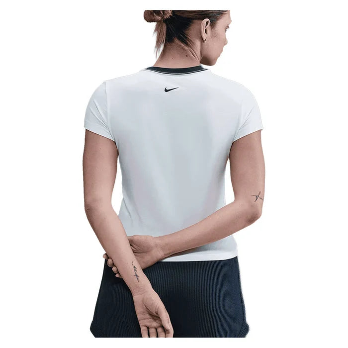 Women's Court Club Sportswear Challenge Knit Mid Crop Top