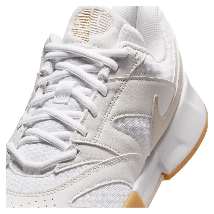 Women's Court Lite 4 Shoes White and Lt Orewood Brown