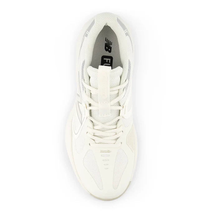 Women's FuelCell 796v5 2E Width Court Shoes Sea Salt and Metallic Silver 877 C