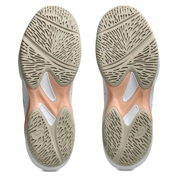 Women's Solution Swift FF 2 Shoes White and Cantaloupe