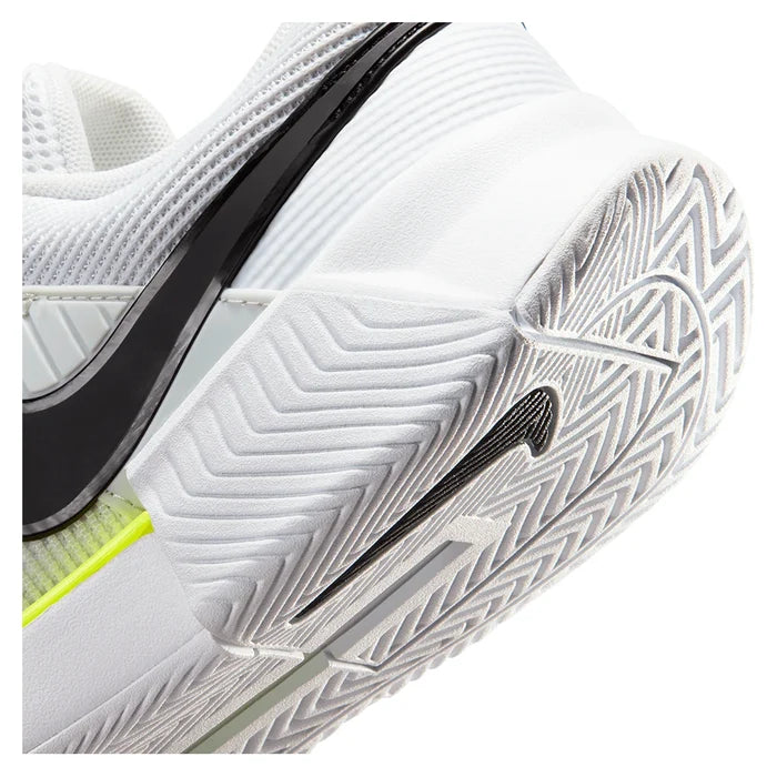 Women's Zoom GP Challenge 1.5 Shoes White and Black